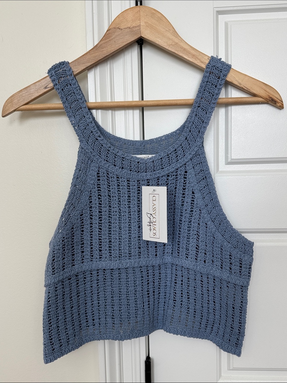 NEW Women’s Boutique Crochet Knit Blue Crop Top, size Large